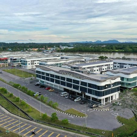 Amigo Hotel Bintulu Extérieur photo